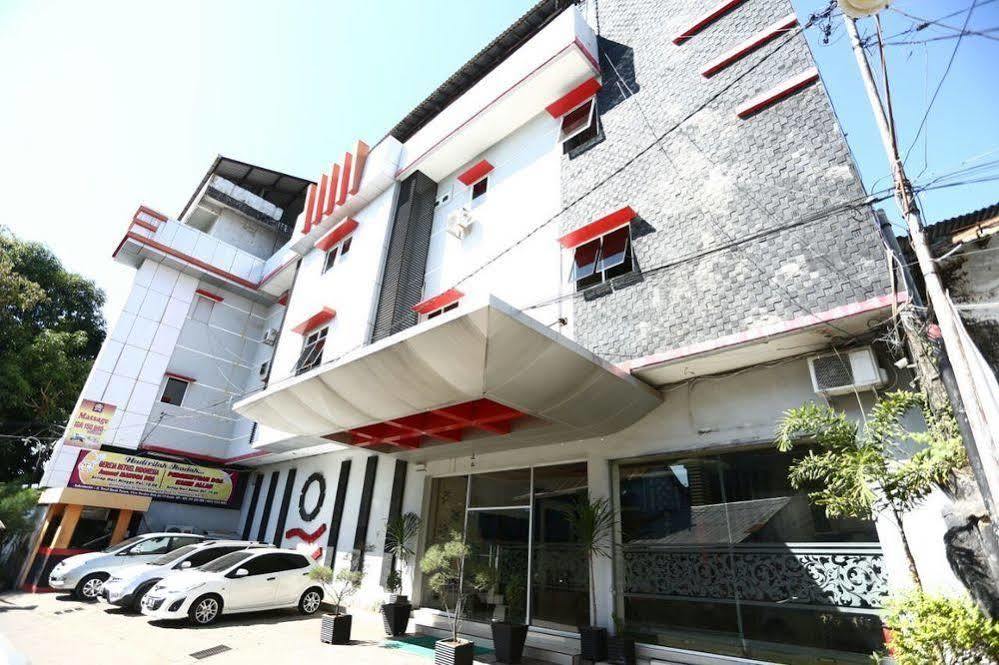 Hotel Mangga Dua Makassar Exterior photo